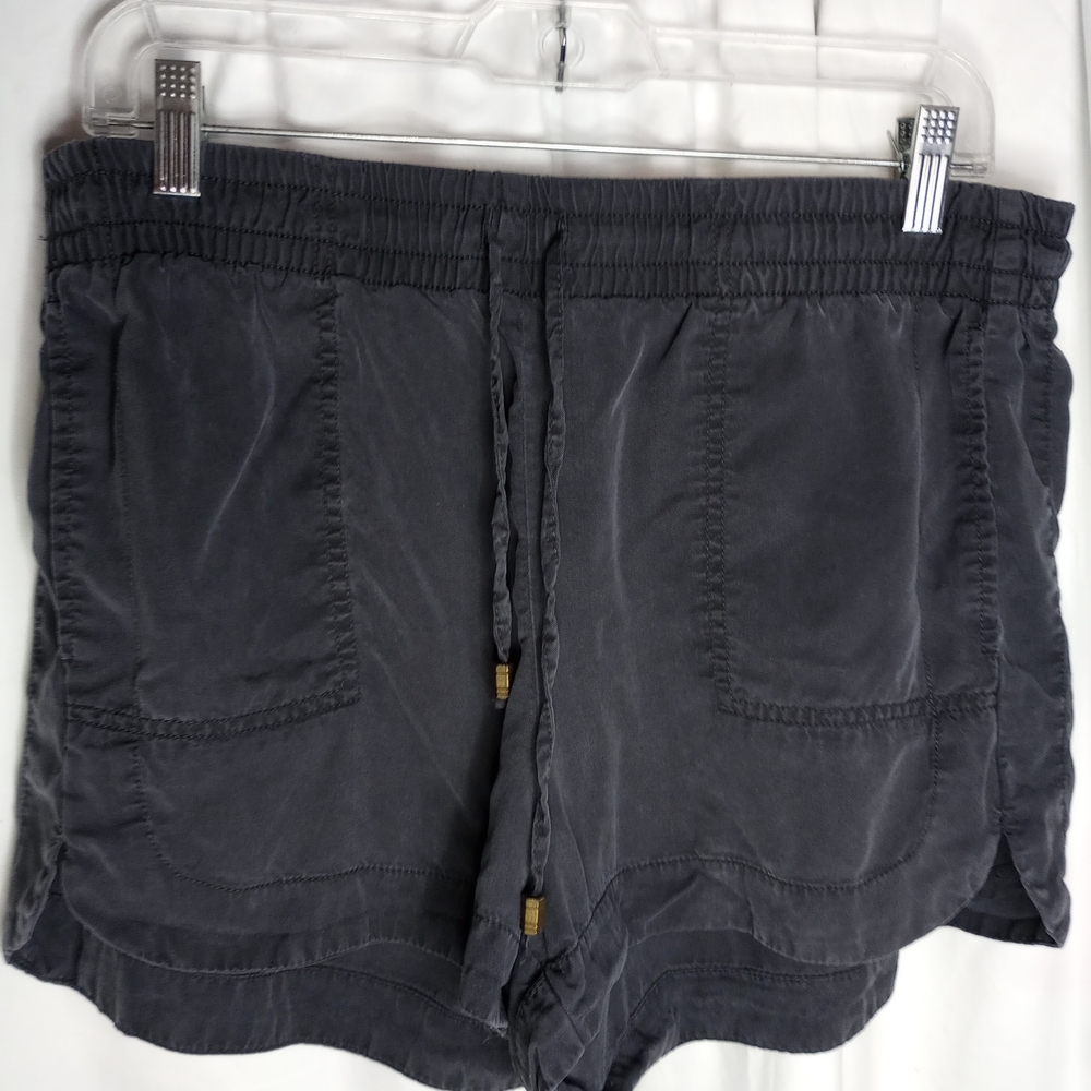 100% Tencel Wishlist Apparel Shorts Large Baddie Scandi Coastal Beachy Preppy